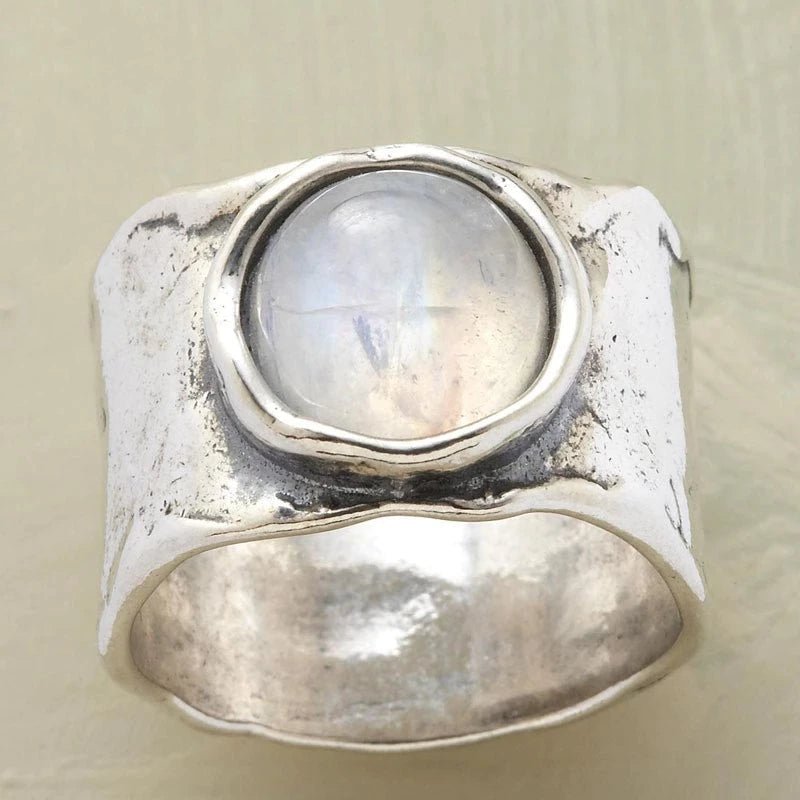 Echoarchiv | Ring mit Schimmerndem Mondstein