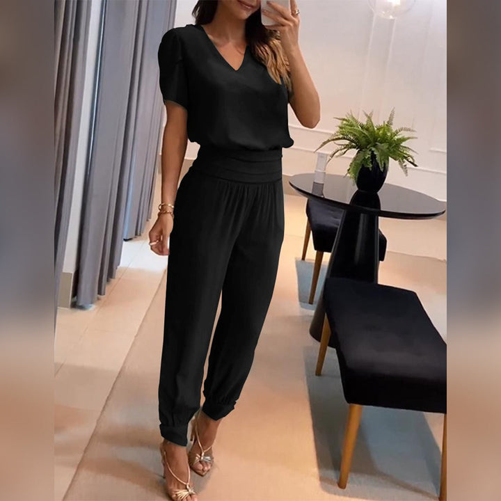Echoarchiv | Eleganter Jumpsuit für gehobene Anlässe