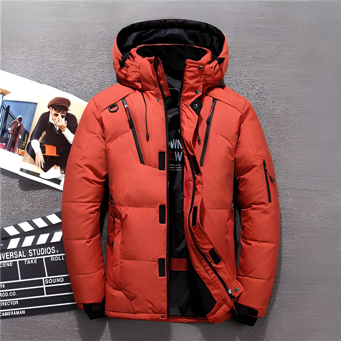 Luxuriöse Daunenjacke für Herren – Leicht und Warm im Winter – Taviero