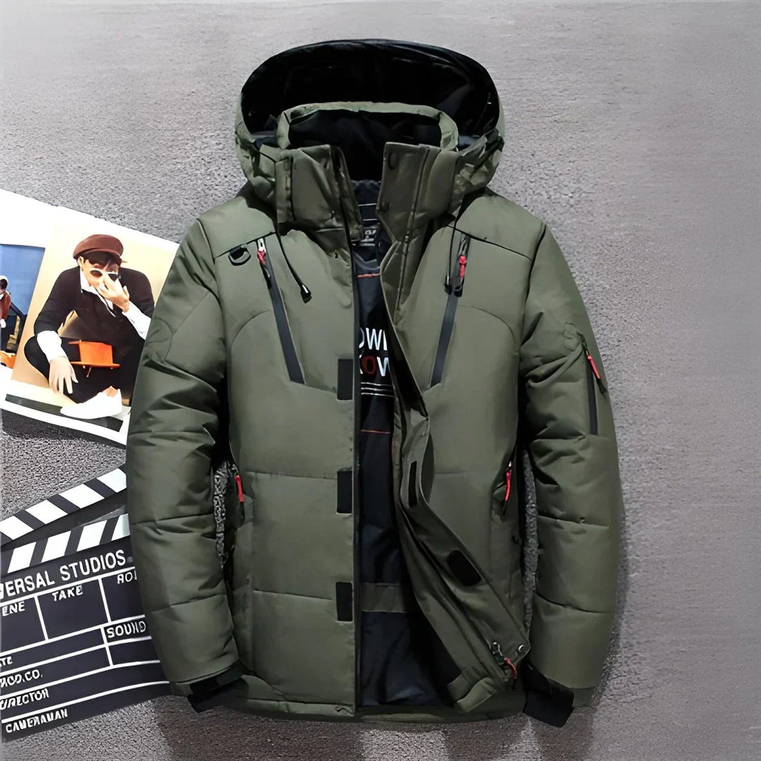Echoarchiv | Luxuriöse Daunenjacke